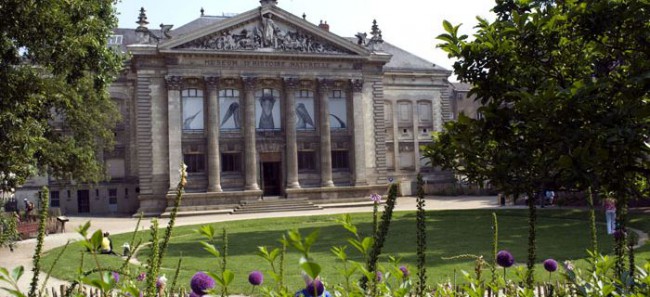 facade_museum 